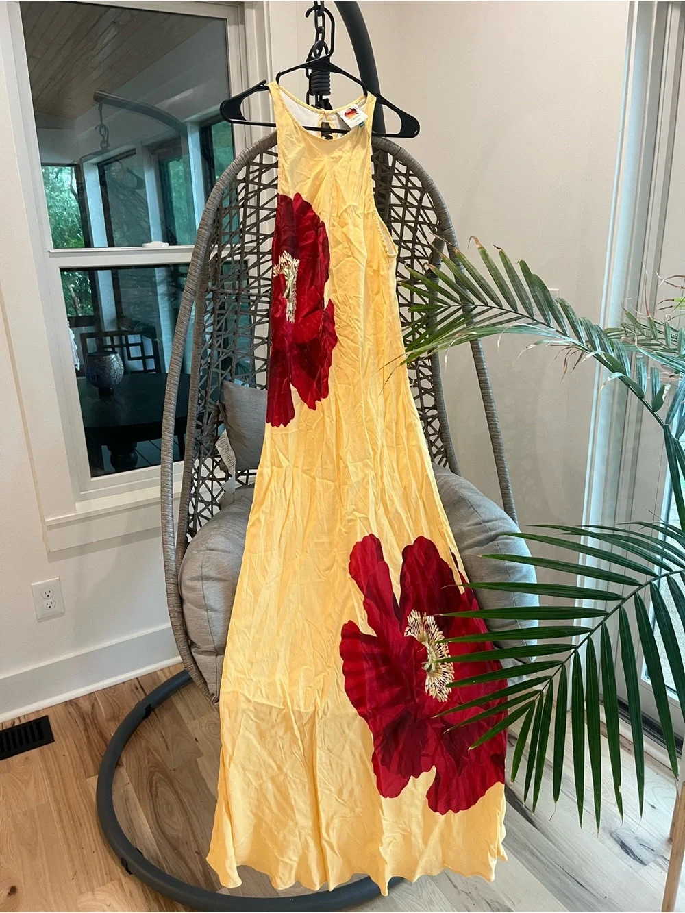 FARM Rio Yellow Maxi Dress with Red Floral Print - Picture 6 of 7